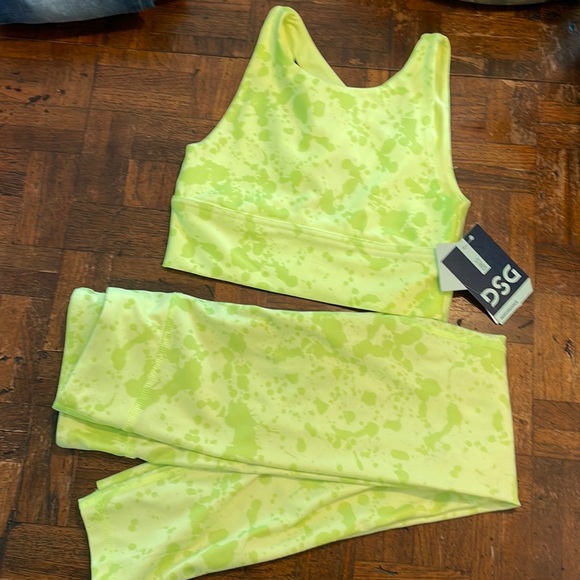DSG Other - DSG girls leggings and sports bra size M